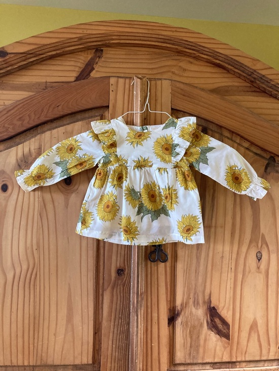 Happy Threads Other - Girls Happy Threads yellow sunflowers long sleeve shirt size 12 months